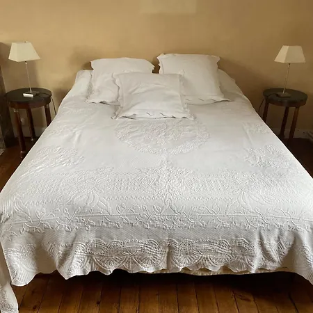 A Louer Centre-ville Δωμάτια σε οικογενειακή κατοικία *