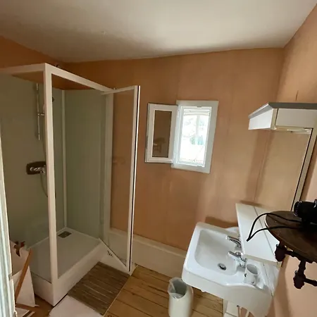 A Louer Centre-ville Δωμάτια σε οικογενειακή κατοικία *